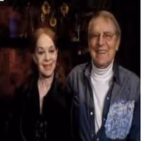 STAGE TUBE: John Cullum Sings 'Happy New Year'